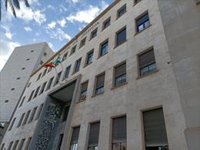Condenado a 17 años de cárcel por maltrato, amenazas y agresión sexual a su mujer y a su hija en Almería