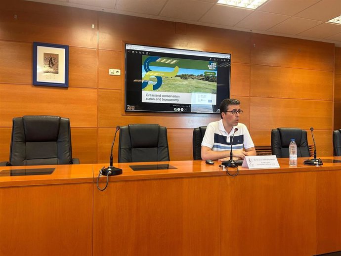 Jornada 'Estado de conservación y bioeconomía de los pastizales' en la UCAV.