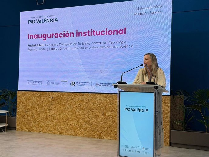 La ciudad de València incorpora la Plataforma Inteligente de Destino para gestionar los flujos de visitantes. La concejala de Turismo, Innovación y Captación de Inversiones, Paula Llobet, ha presentaso la herramienta en La Harinera.