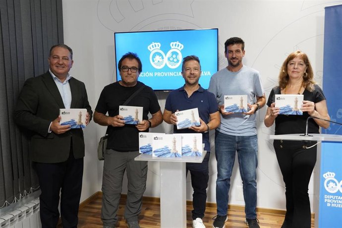 Presetación del anuario '400 ASA Historia Gráfica de un año. Huelva 2025'.