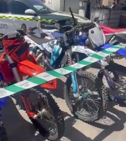 Imagen de las motocicletas intervenidas