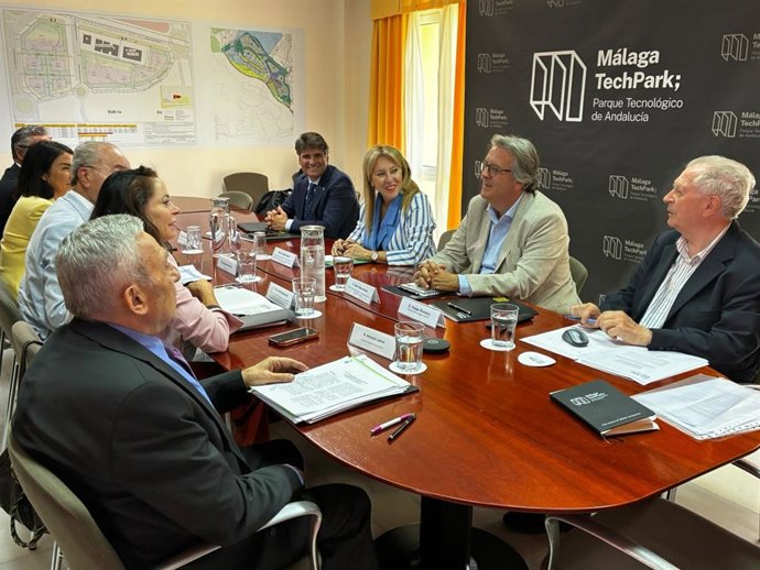 La Junta destaca los acuerdos estratégicos de Málaga TechPark para atraer proyectos como el DATA center o IMEC.