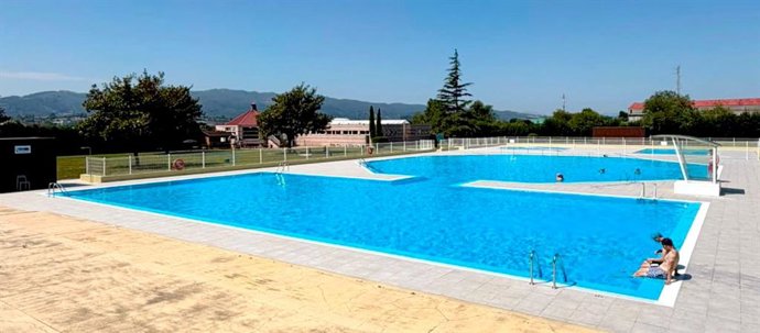 Piscina de La Morgal.