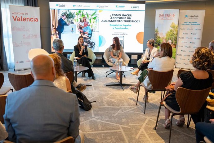 Presentación en València de la Guía de Alojamientos Turísticos Sostenibles y Accesibles.