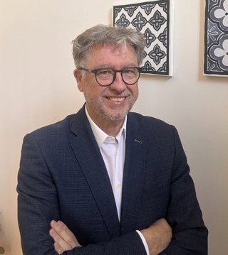 El escritor e historiador Manuel Peña Díaz.