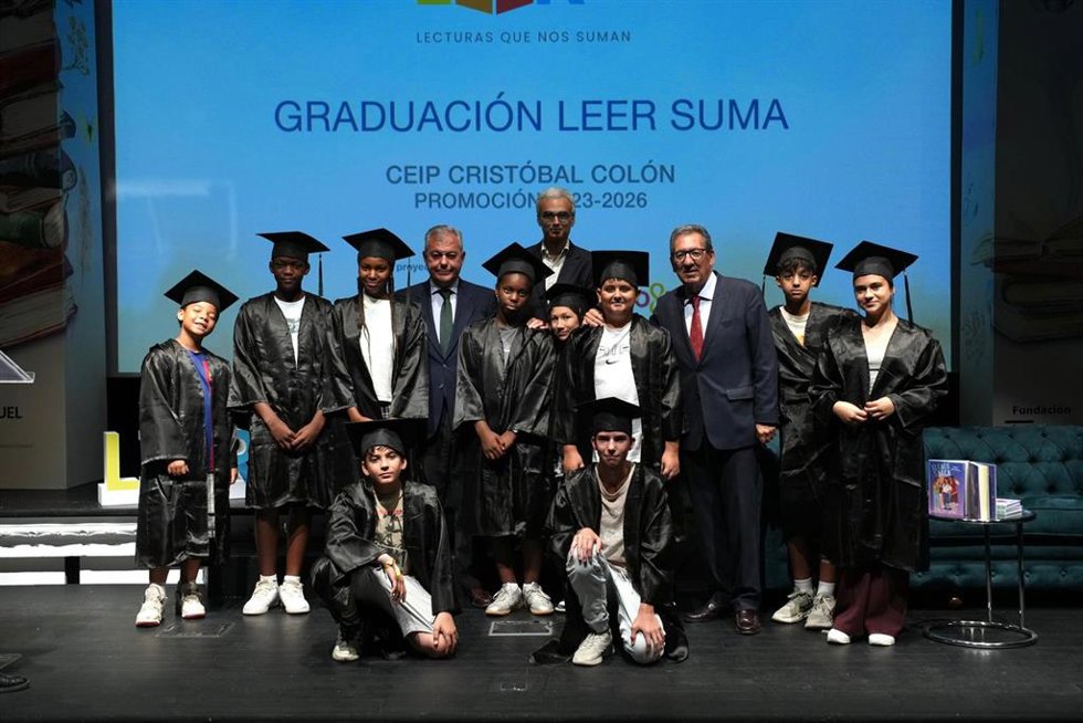 Imagen del acto de graduación de la primera promoción de Leer Suma
