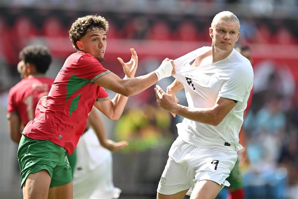 El delantero noruego Erling Haaland, en la imagen en el amistoso contra Marruecos en Harrison, debutará en un Mundial en Estados Unidos.
