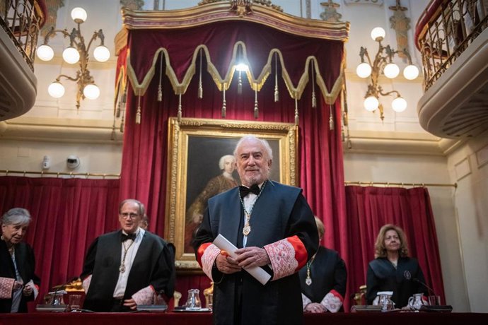 El jurista y académico Santiago Muñoz Machado durante la ceremonia de ingreso en la Real Academia de Jurisprudencia y Legislación de España, a 15 de Junio de 2026, en Madrid ( España).