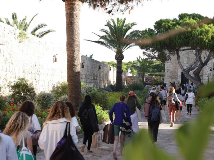 Participantes llegando al TYG Menorca Fest 2026