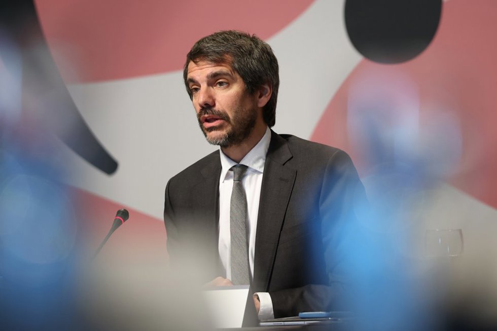 El ministro de Cultura, Ernest Urtasun, durante la sesión constitutiva de la Comisión Nacional para la conmemoración del Centenario de la Generación del 27, en el Círculo de Bellas Artes, a 14 de mayo de 2026, en Madrid (España).