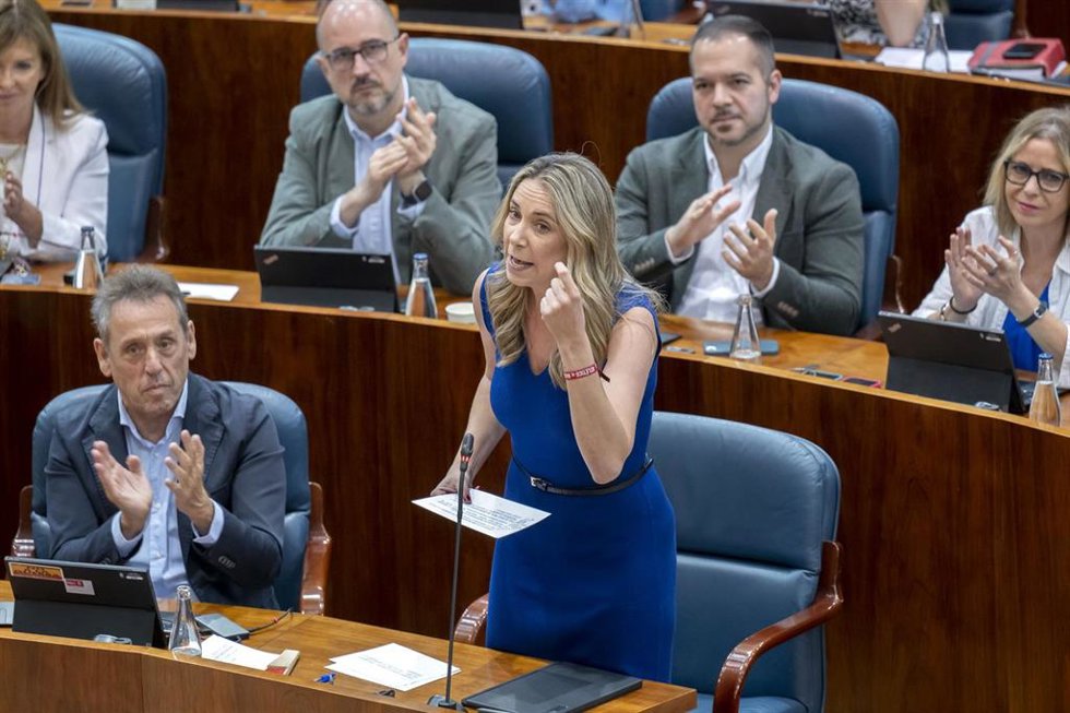 La portavoz del PSOE en la Asamblea, Mar Espinar, durante un pleno de la Asamblea de Madrid