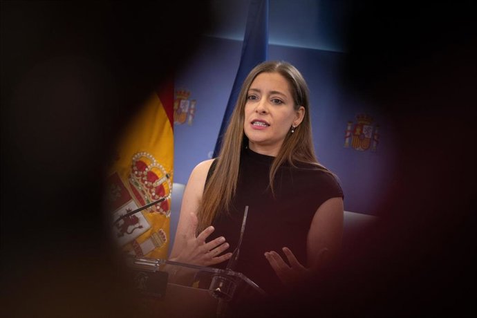 La portavoz del PP en el Congreso, Ester Muñoz, durante una rueda de prensa en el Congreso de los Diputados, a 16 de junio de 2026, en Madrid (España).