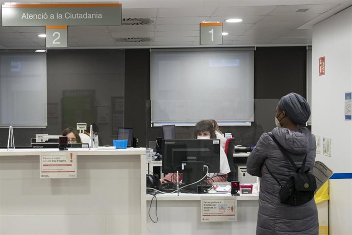 Archivo - Imagen de archivo de un centro de salud.