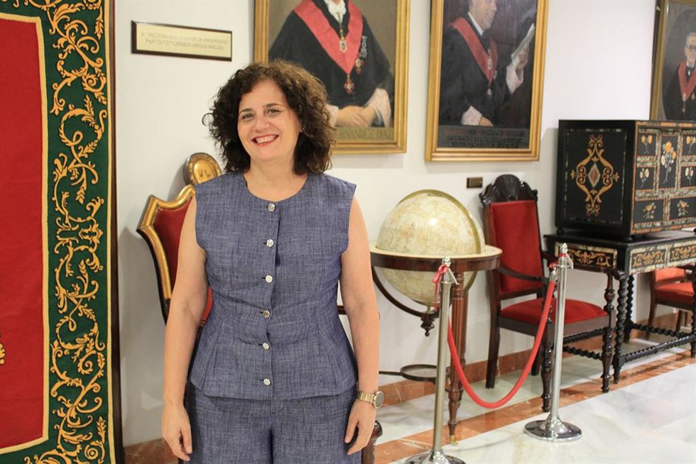 Archivo - Imagen de archivo de la decana de la Facultad de Historia y Geofrafía de la Universidad de Sevilla, María Antonia Carmona