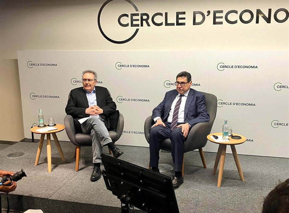 El premio Nobel de Economía 2025 Philippe Aghion y el miembro de la junta directiva del Cercle d'Economia Xavier Vives