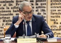 La Audiencia Nacional autoriza a Zapatero a entrar por la puerta principal del juzgado a petición del Gobierno
