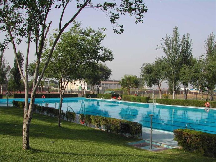 Piscina del CEP Blanco White en Sevilla
