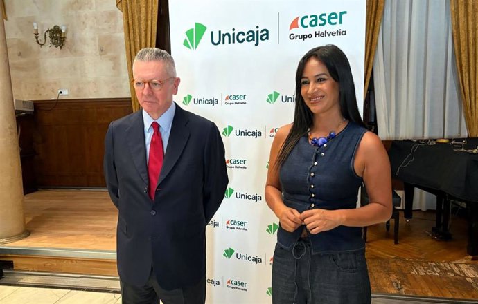 Ruiz-Gallardón y Villacís en la jornada celebrada en Salamanca.