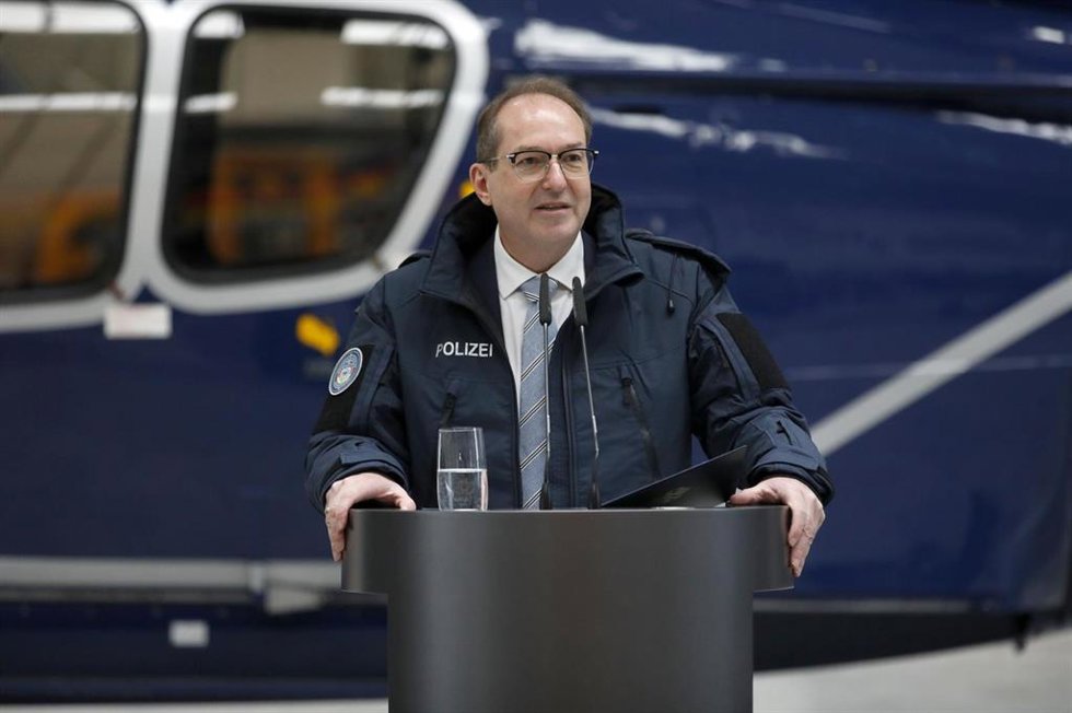 Archivo - El ministro del Interior alemán, Alexander Dobrindt 