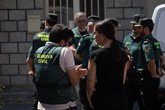 Foto: Al menos 12 detenidos en el operativo antidroga en el que murió un joven de 31 años herido de bala en Cambados