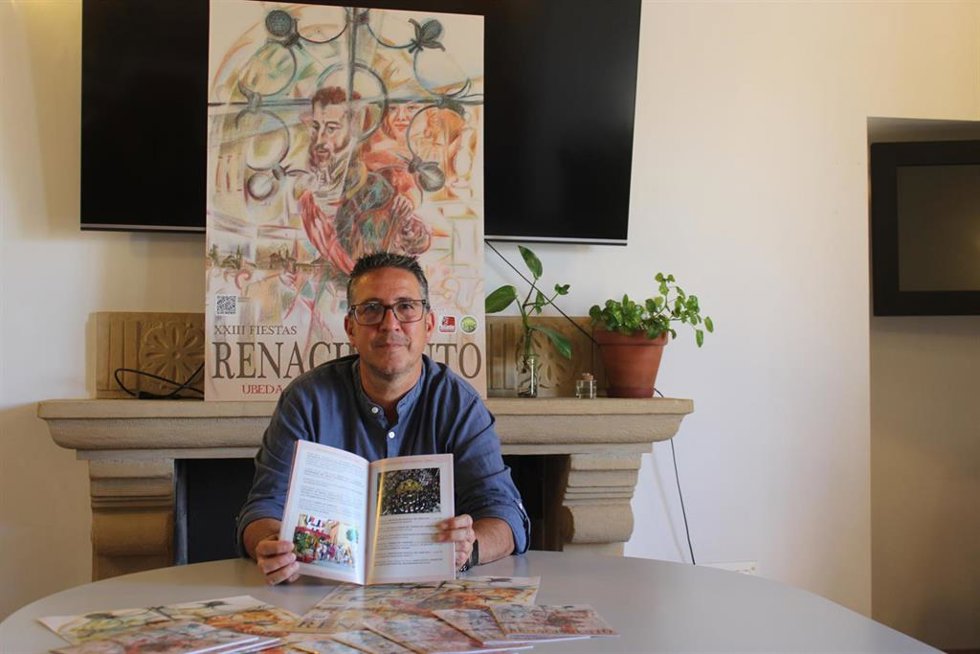 El concejal de Festejos, Jerónimo García, durante la presentación