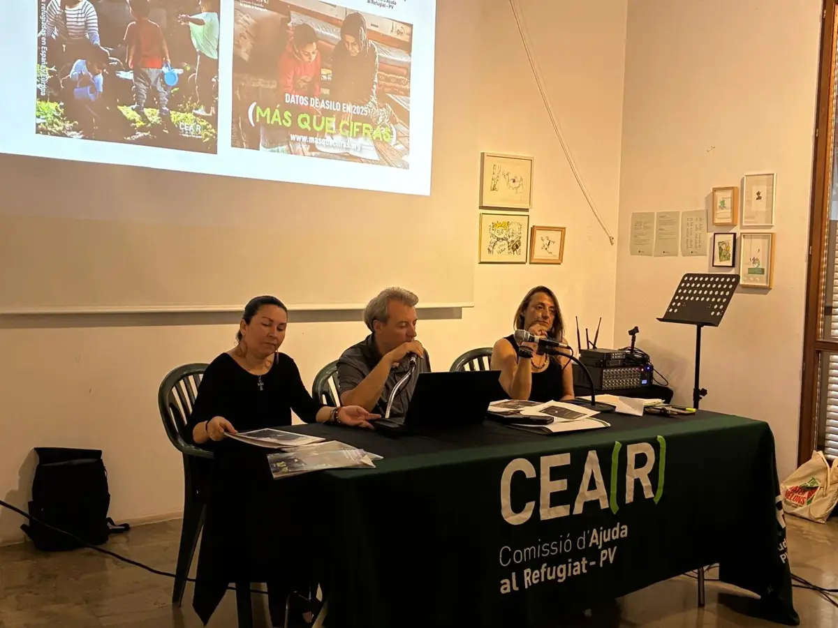 Presentación del Informe Anual de CEAR en Valencia