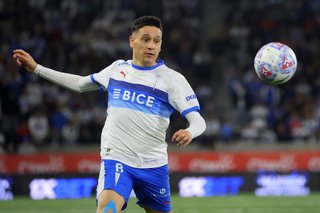 Futbol, Universidad Catolica vs Universidad de Concepcion, campeonato 2026 Fecha 15, Liga de Primera 2026. El jugador de Universidad Catolica Fernando Zuqui, es fotografiado durante un partido de primera contra Universidad de Concepcion disputado en el