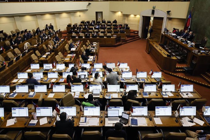 Valparaiso, 15 de junio 2026 Parlamentarios en la sesion de la Camara de Diputados  Sebastian Cisternas/Aton Chile