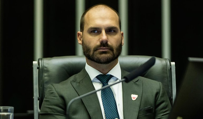 Política