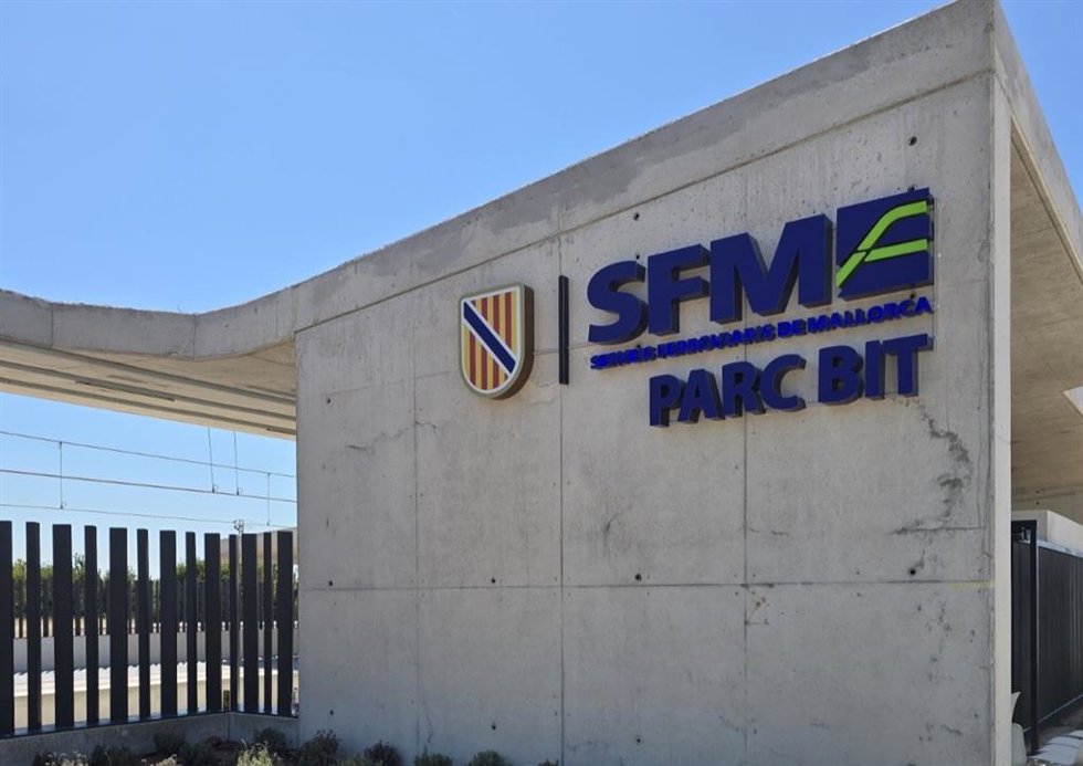 SFM renovará su imagen corporativa y la señalización en las estaciones de tren