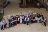 Foto: PSPV y Compromís protestan contra el “secuestro de Les Corts” y el bloqueo a la oposición por parte del Consell y de Vox