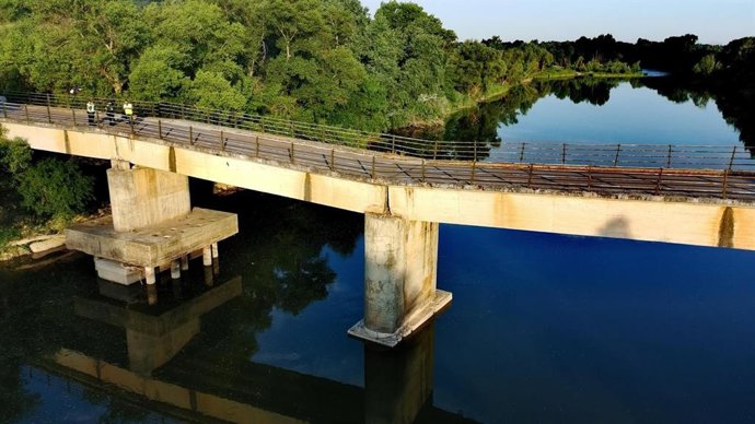 Imagen del puente.