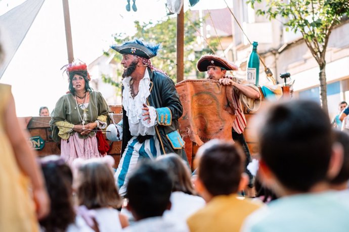Archivo - La Comunidad llevará más de 200 actividades culturales gratuitas a 164 municipios durante el Festival Escenas de Verano