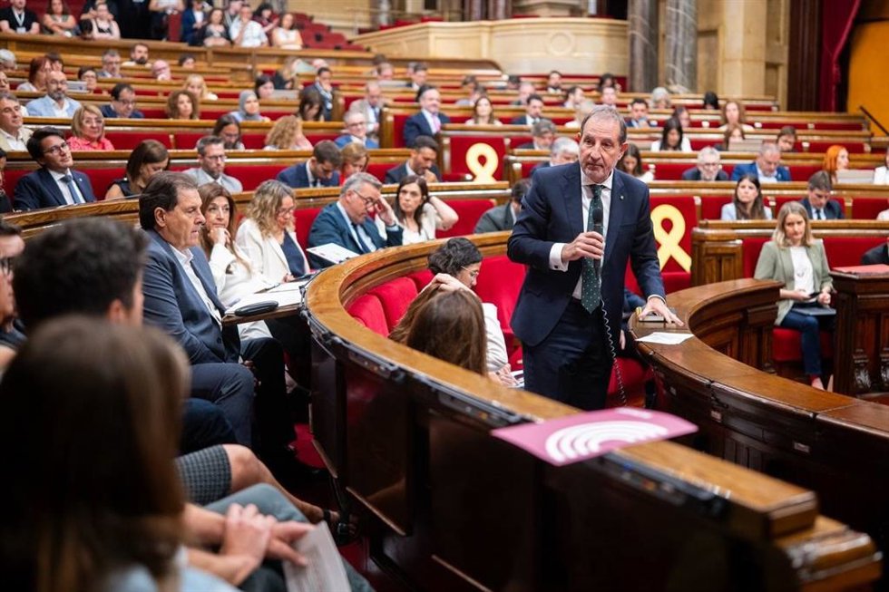 El conseller de Justicia y Calidad Democrática, Ramon Espadaler, en la sesión de control al Govern en el Parlament
