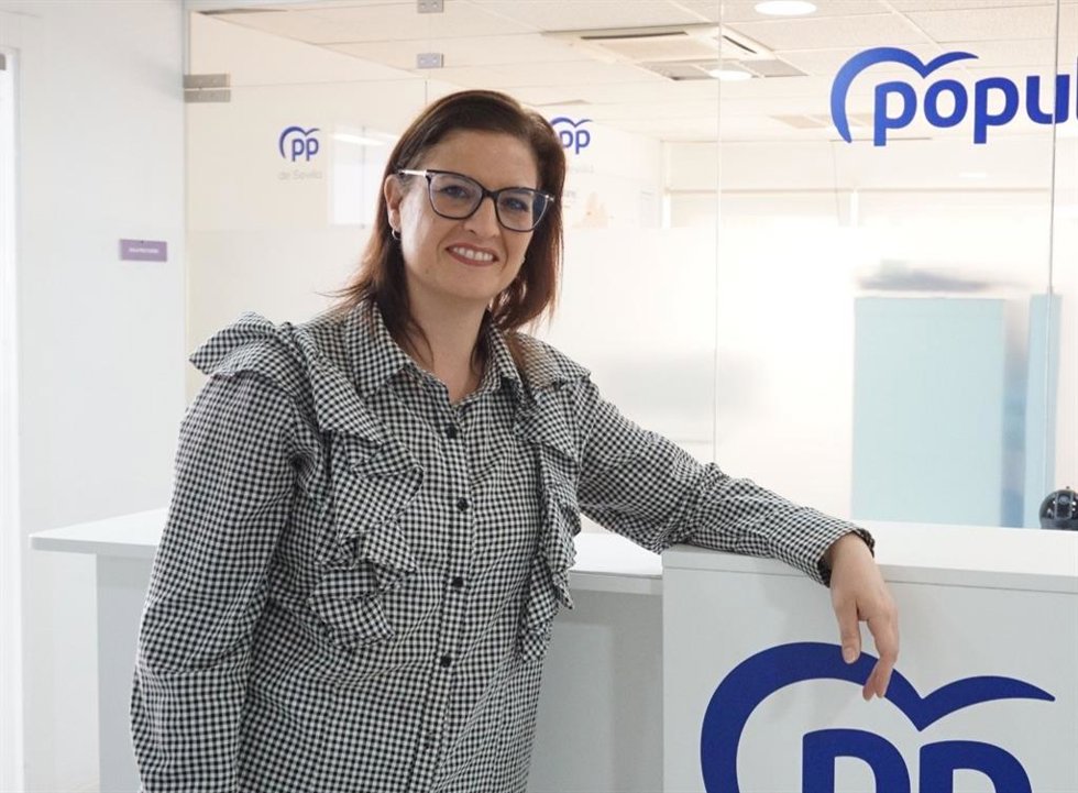 Archivo - La vicesecretaria de Educación y Sanidad del PP de Sevilla, Gloria Guillén