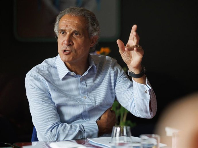 Archivo - El CEO EMEA de Barceló Hotel Group, Raúl González, durante un desayuno de Hoteles Barceló , a 21 de junio de 2023, en Madrid (España). 