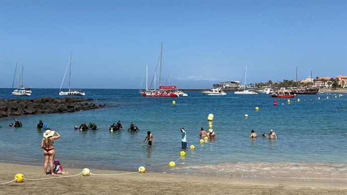 Los españoles prevén gastar una media de 1257 euros este verano, un 3% más que en 2025, según Cetelem.