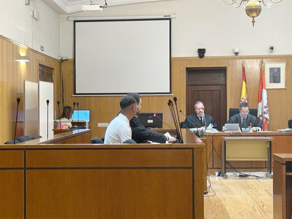 Trib.-El joven detenido en Medina con casi 7 gramos de cocaína alega autoconsumo, a razón de 2,5 al día