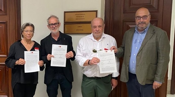 Sumar registra una PNL para "reforzar el abordaje integral del Alzheimer en España"