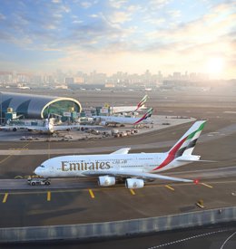 Emirates lanza un seguro de viaje integral con cobertura médica ampliada y protección frente a conflictos
