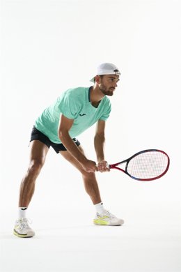 Archivo - Tomas Machac compite con la estabilidad optimizada de las zapatillas de tenis Ace de Joma.