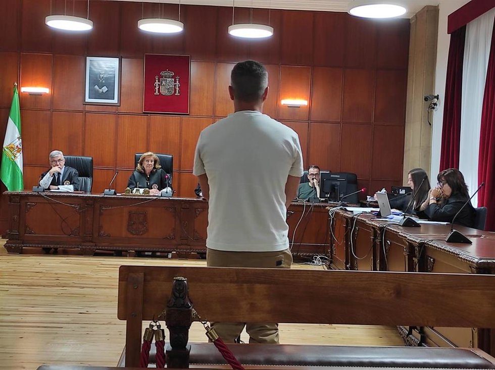 El acusado durante su declaración en el juicio