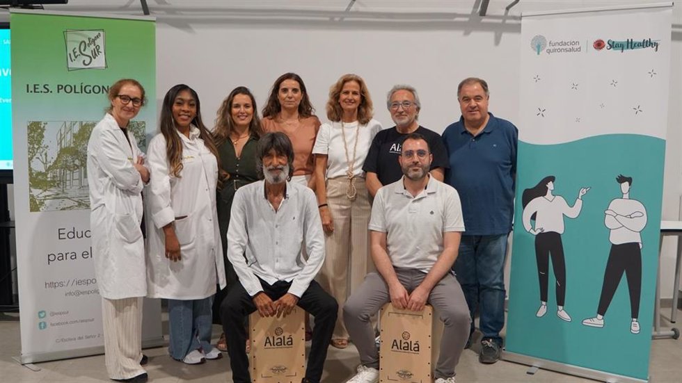 Representates de la Fundacion Quironsalud, hospitales Quironsalud Sagrado Corazon e Infanta Luisa, Fundacion Alalá e IES Poligono Sur