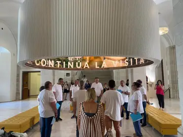 Taller 'Saludarte' con los usuarios de Faisem Málaga