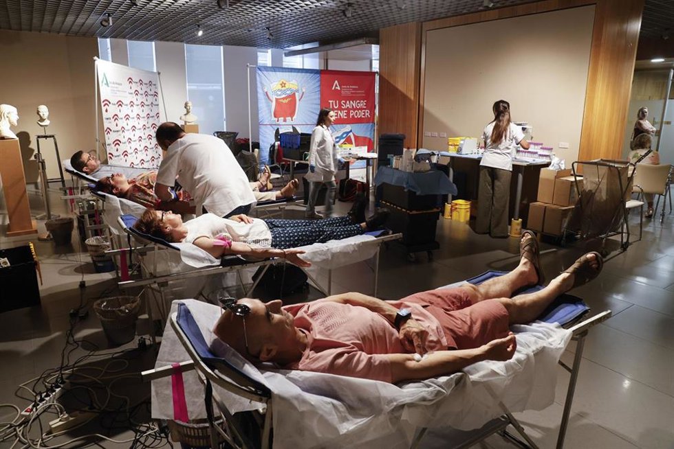 La sede cordobesa de la Fundación Cajasol acogió una jornada de donación de sangre.