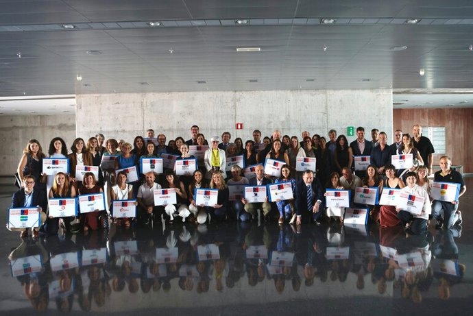 Bai Sareak berdintasunaren aldeko konpromisoa erakutsi duten 39 euskal erakunde aitortu ditu
