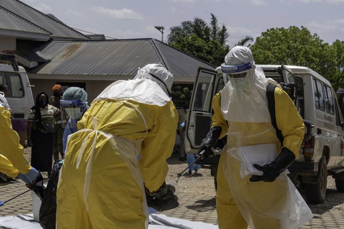 BUNIA, May 29, 2026  -- Medical workers in protective suits conduct disinfection work in Bunia, the capital of Ituri Province in the Democratic Republic of the Congo, May 25, 2026. TO GO WITH "Feature: In eastern DR Congo, Ebola outbreak tests response am