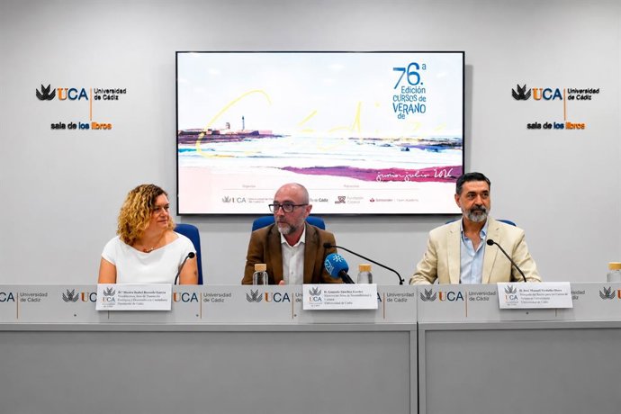 Presentación de la 76 edición de los Cursos de Verano de la UCA.