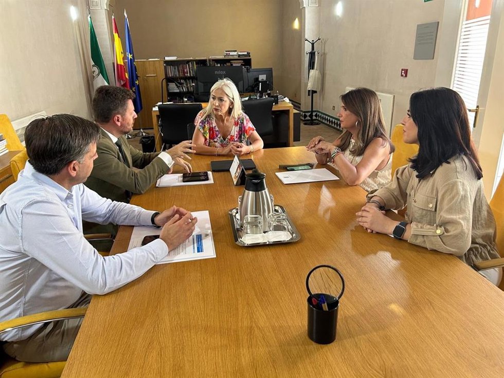 Reunión con la consejera de Cultura, Patricia del Pozo