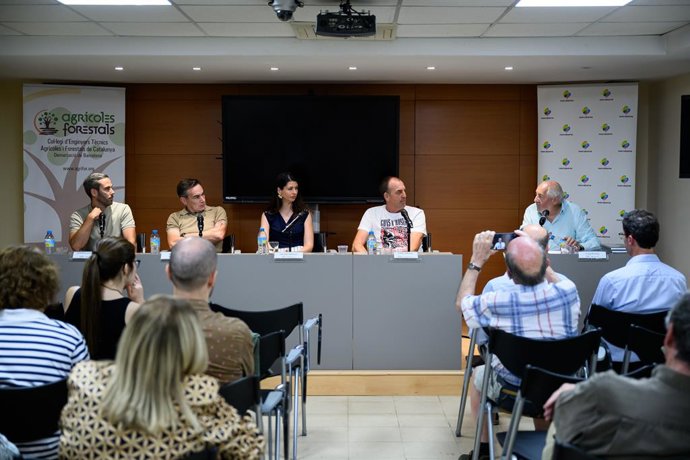 Un momento del debate organizado por Mercabarna